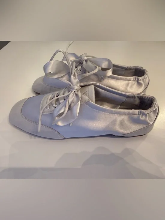 VIVAIA Cristina Sneakerina Satin Lace-Up Women's Sneakers - Picture 2 of 5